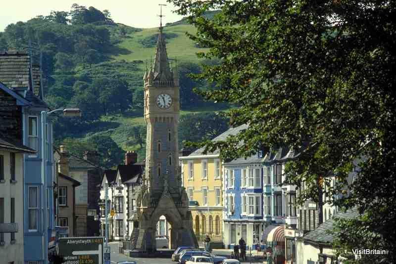 Machynlleth Town Council call a ‘Climate Emergency’